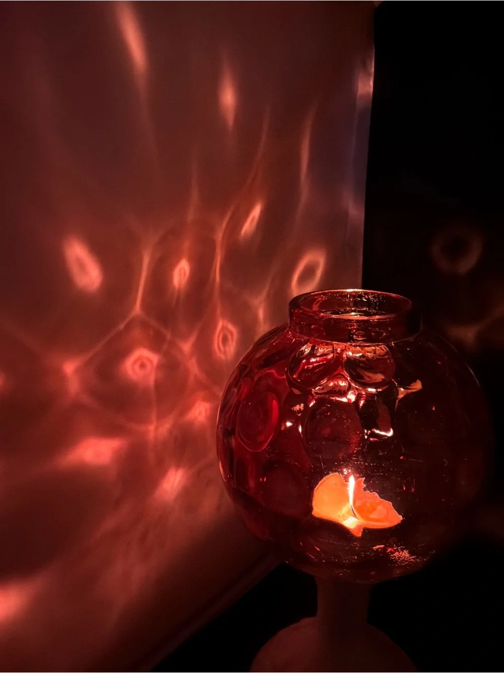 vintage Fenton Art Glass cranberry coin dot ivy ball vase